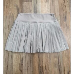YPB‎ Aerie Pleated Tennis Skort Womens L Taupe Stretch Athletic Athleisure